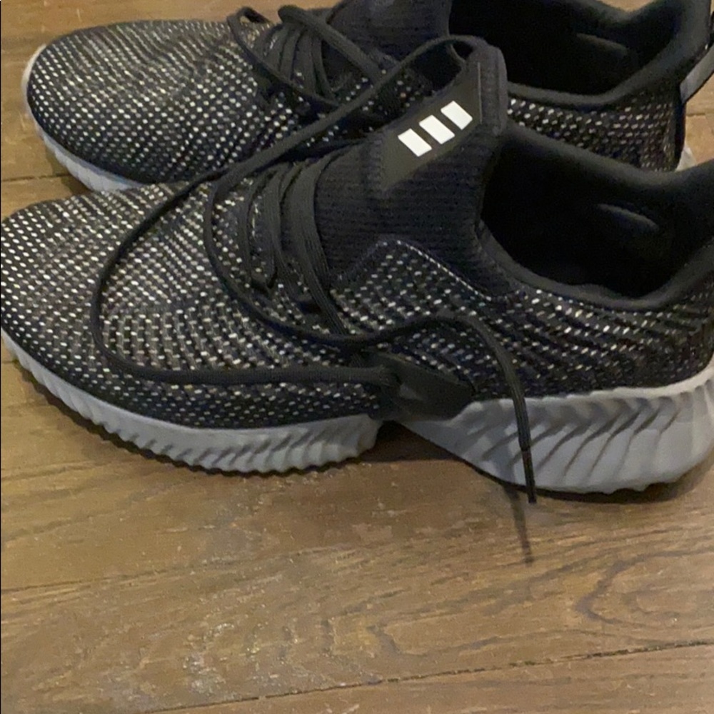 Adidas men’s size 13 worn twice